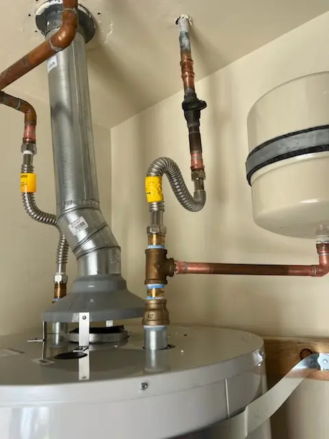 Water heater installation and plumbing repair in Point Lakeview